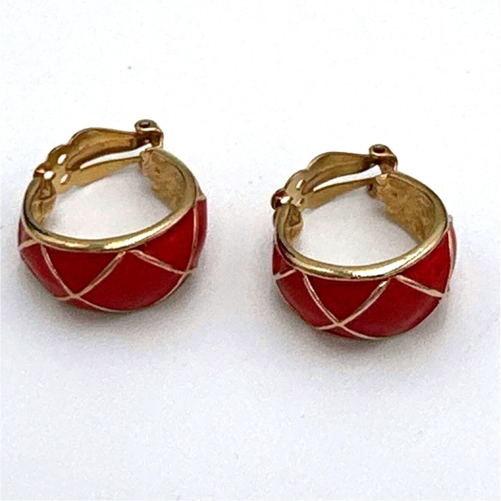 Gold Tone Red Enamel Hoop Earrings Clip On Lattice‎ Design Vintage 1.06 Inch